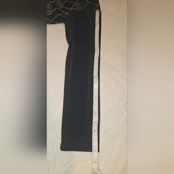 Rare D&G Black and Gold Men's Shirt - Picture 12 of 15